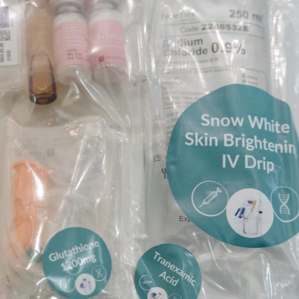 Snow white 600mg with Tranexamic acid IV Drip/250ml NaCl 0.9%